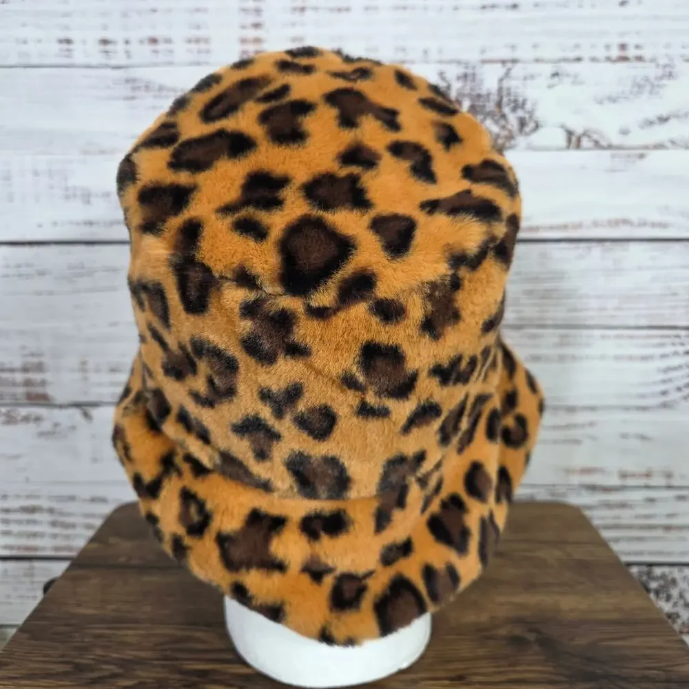 Leopard Print Faux Fur Women's Bucket Hat NWT